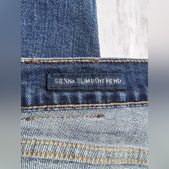 Lucky Brand Sienna Slim Boyfriend Jeans - Picture 3 of 8